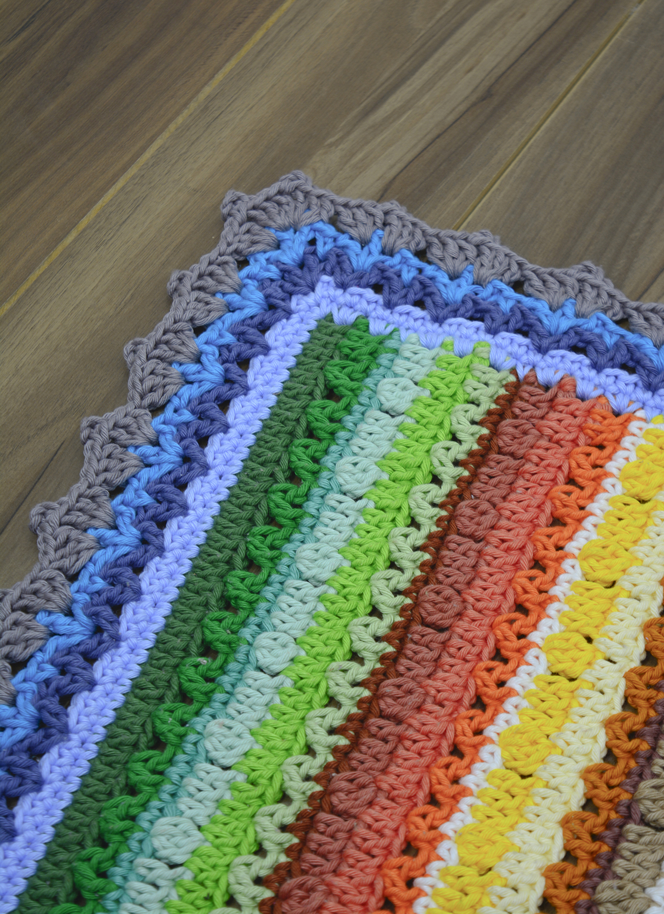 A Magia das Sobras: Por Que Começar um Tapete Colorido Agora? - inspiração 2