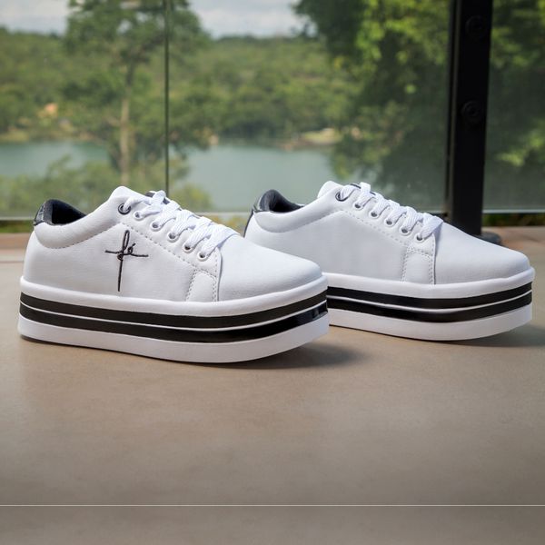 Tênis casuais: estilo e conforto no dia a dia. - inspiração 2