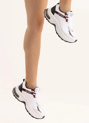 Tênis para trilha: aventure-se com segurança. - inspiração 1