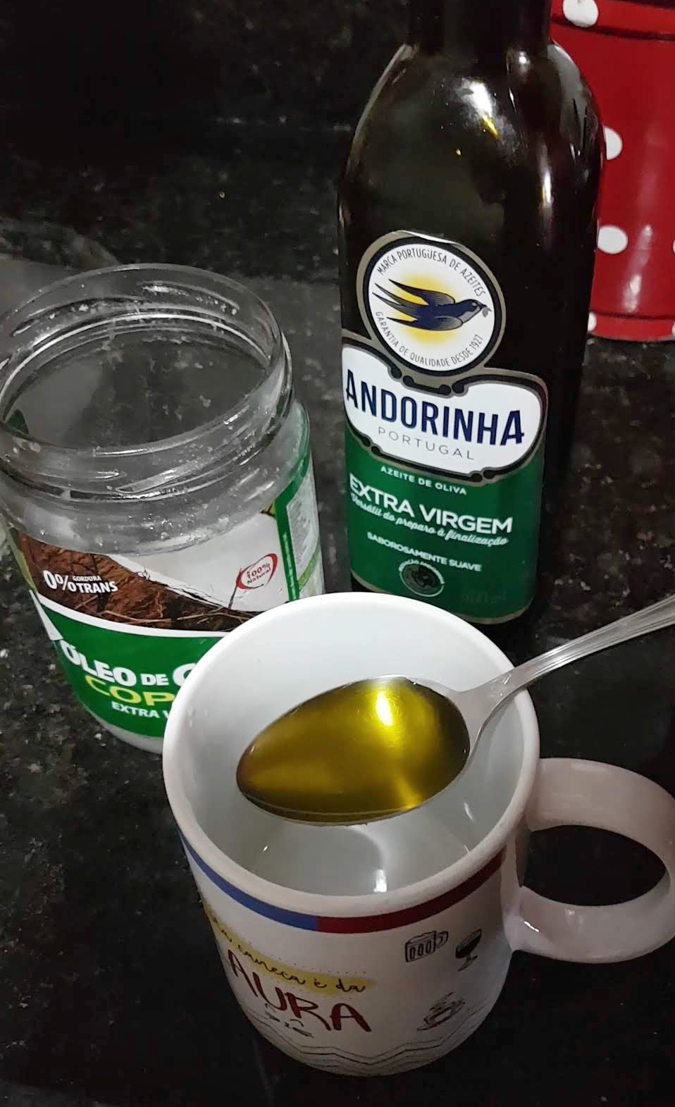 Umectação com Óleo de Coco para Cabelos Químicamente Tratados - inspiração 1