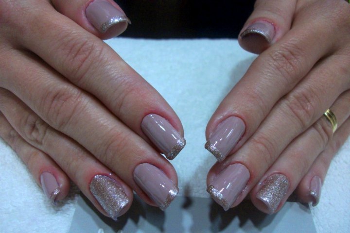 Unhas Curtas e Elegantes - inspiração 2