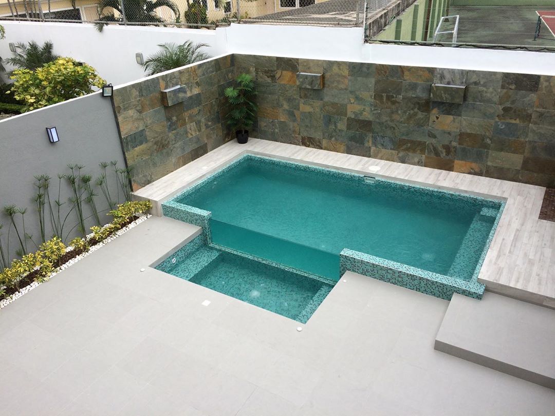 acabamentos de piscina pequena