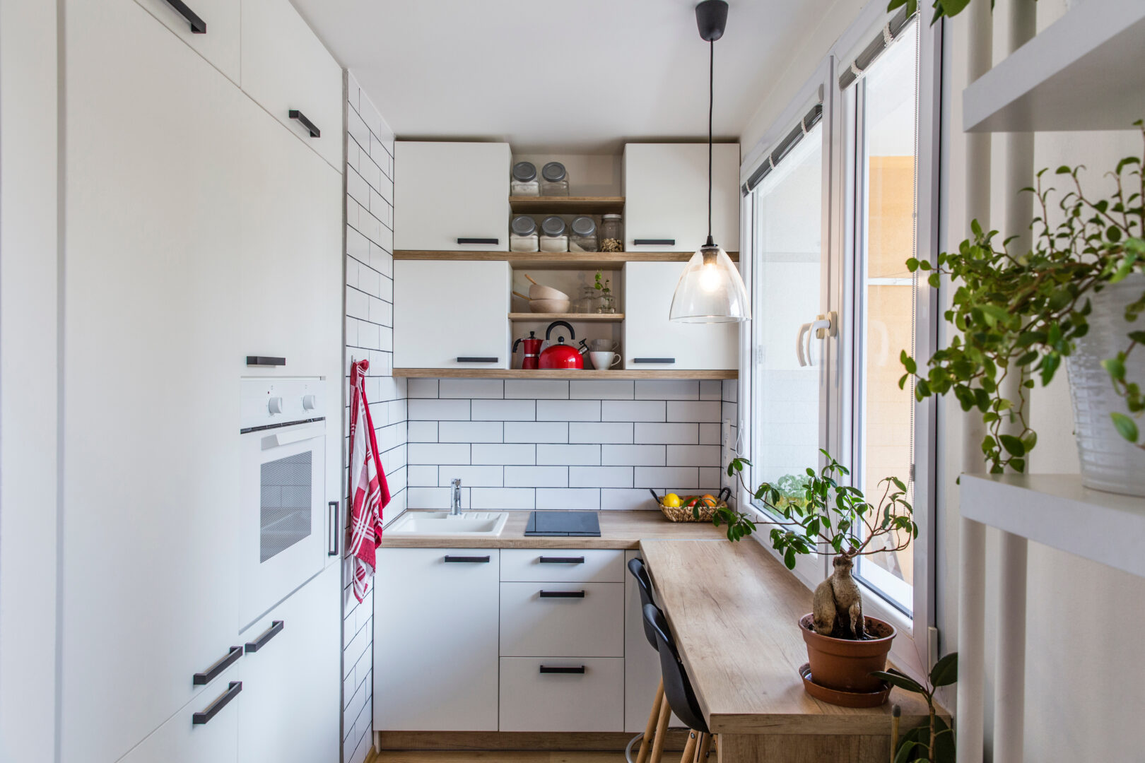 5 ideias de títulos:
1. Armários de Cozinha: Guia Completo de Tendências e Funcionalidade para 2026
2. Como Escolher o Balcão de Cozinha Ideal: Medidas
