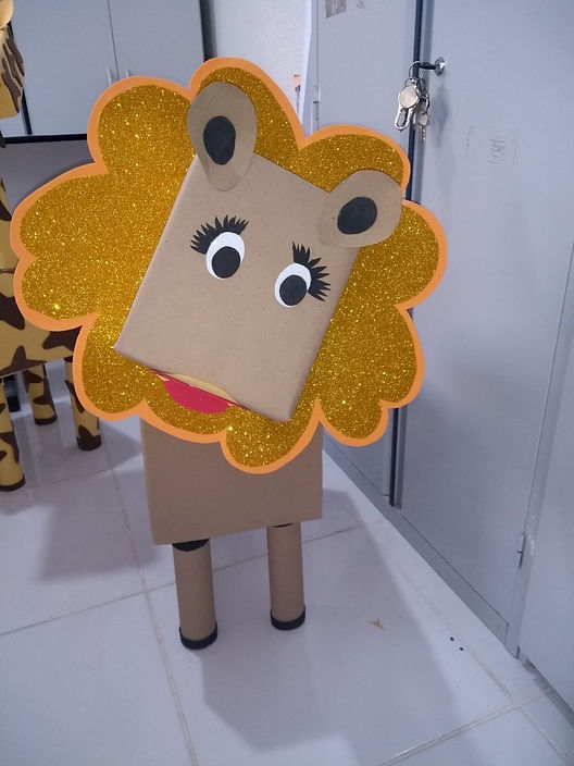 Guia Completo: Como Fazer Caixas Organizadoras com Papelão e Tecido