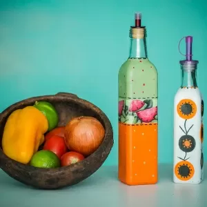 Decupagem Vintage em Garrafas de Azeite: Passo a Passo para Iniciantes