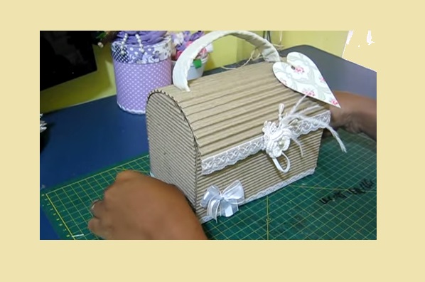 Crie cestos de papelão com corda de sisal: ideias e inspirações