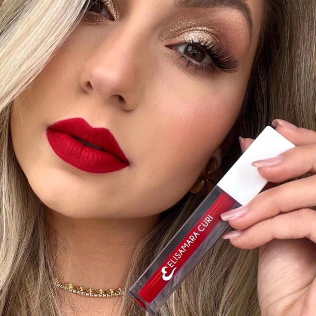 Os 5 batons vermelhos mais vendidos de 2024