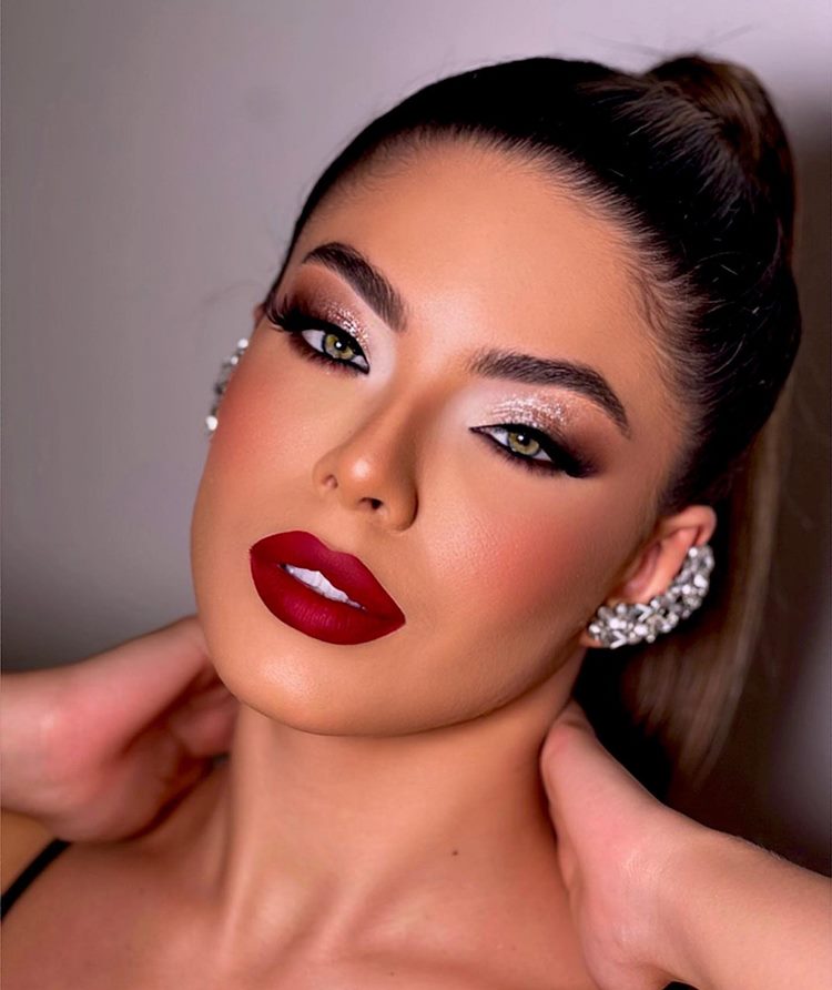 Guia completo de batons vermelhos: Matte vs. Cremoso