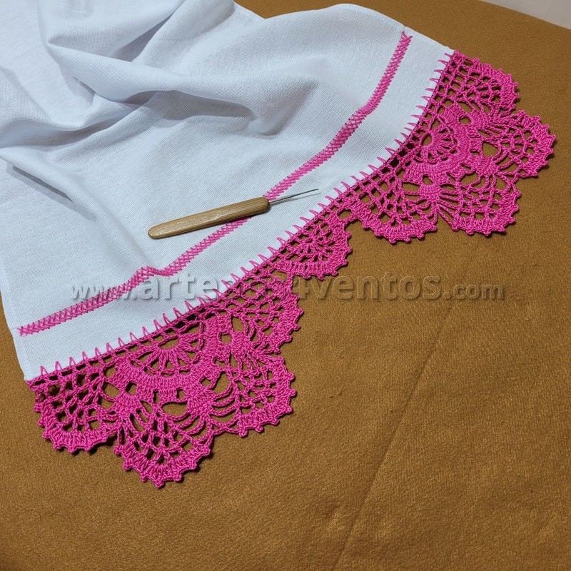 Passo a passo: Bico de Crochê Carreira Única Florzinha