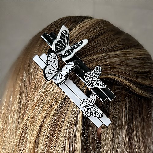 5 ideias de títulos:
1. Guia Completo: Como Escolher o Bico de Pato Ideal para Cada Necessidade
2. Bico de Pato: Do Básico ao Luxo - Tendências e Customizações
3. DIY: Transforme seu Bico de Pato em um Acessório Único
4. Bico de Pato Profissional vs. Artesanal: Qual a Melhor Opção para Você?
5. Onde Comprar Bicos de Pato: Preços