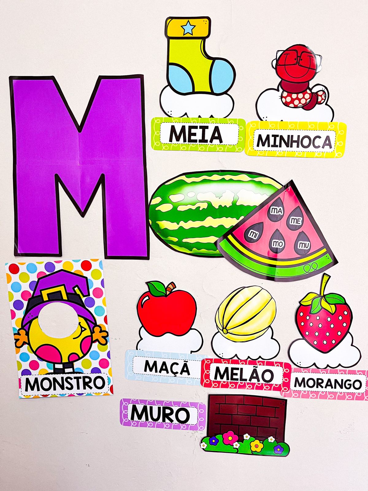 preço médio de brinquedos com a letra m