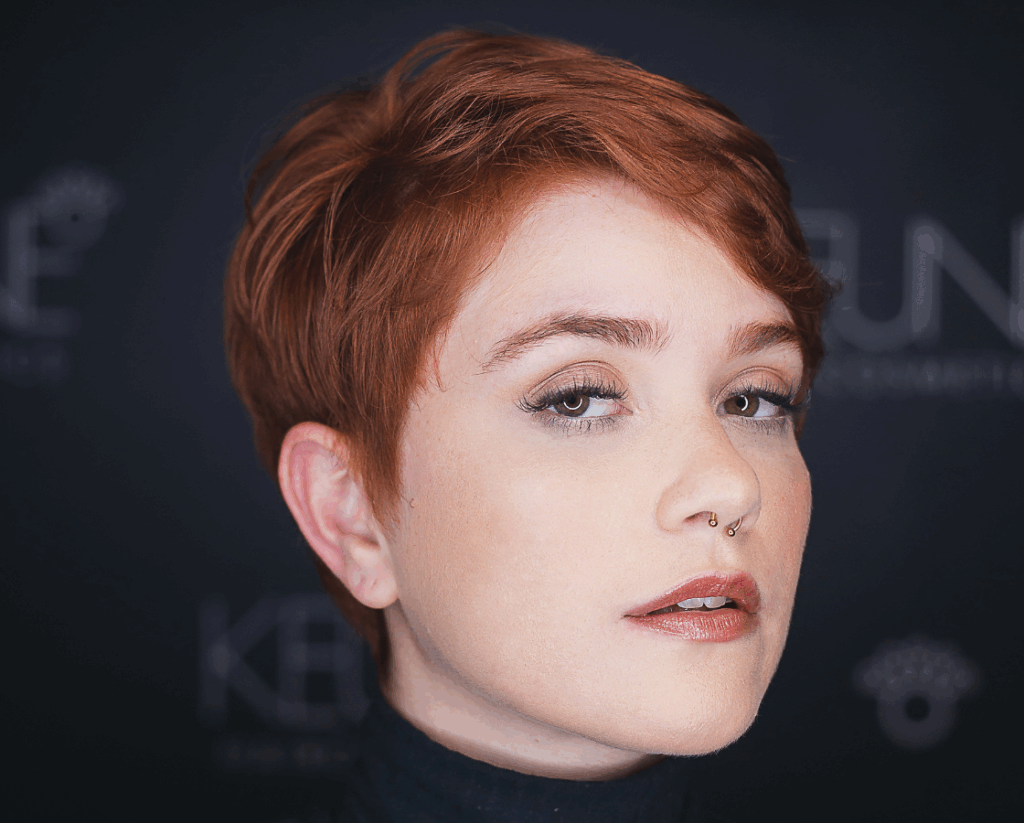 cabelo curto feminino liso