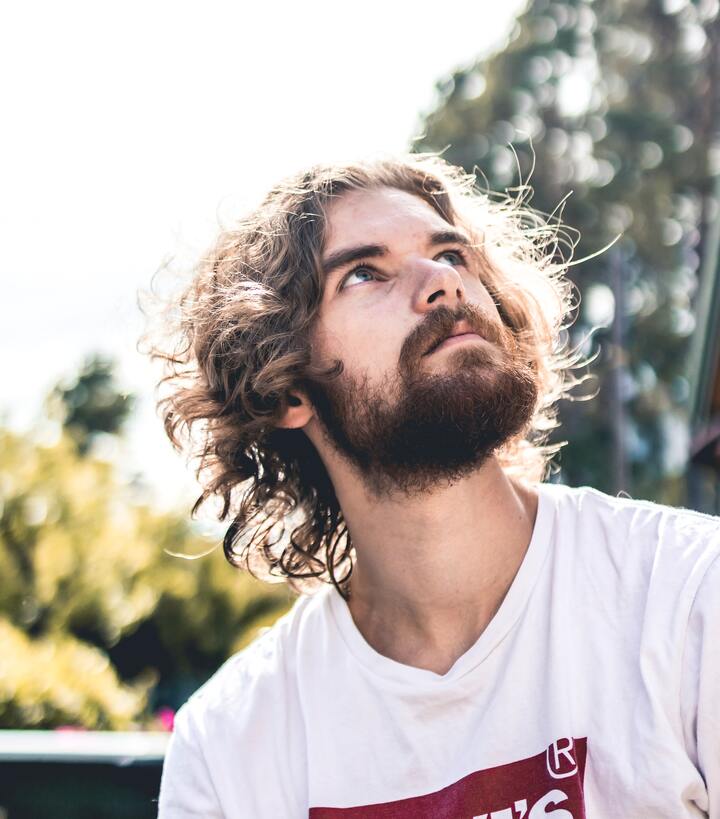 corte cabelo ondulado masculino
