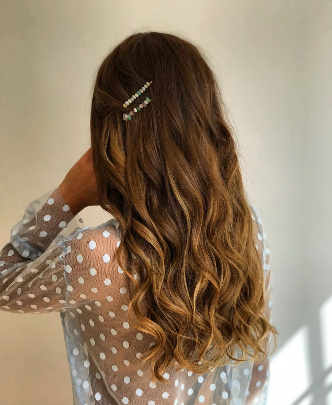 penteados simples para casamento convidada inspiração