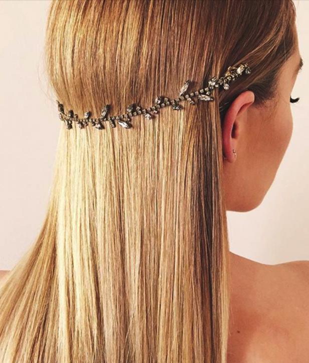 penteados simples para casamento convidada inspiração