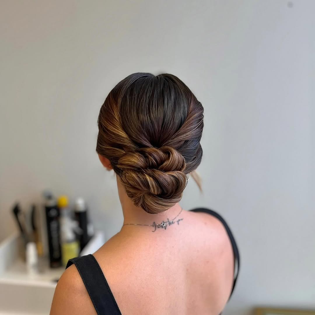 erros ao escolher penteado de casamento convidada