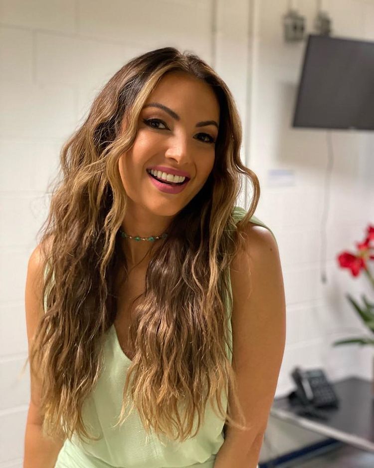 cabelo patricia poeta