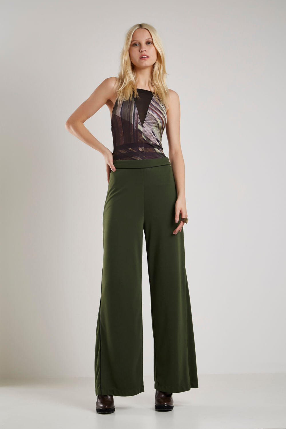 Calça pantalona cintura alta como usar