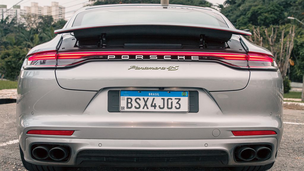 preço médio de carros com a letra n