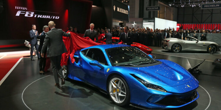 carro que começa com a letra f