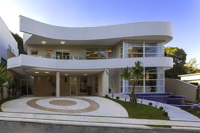 Cores que Ampliam e Sofisticam: A Paleta Ideal para sua Sala de Mansão