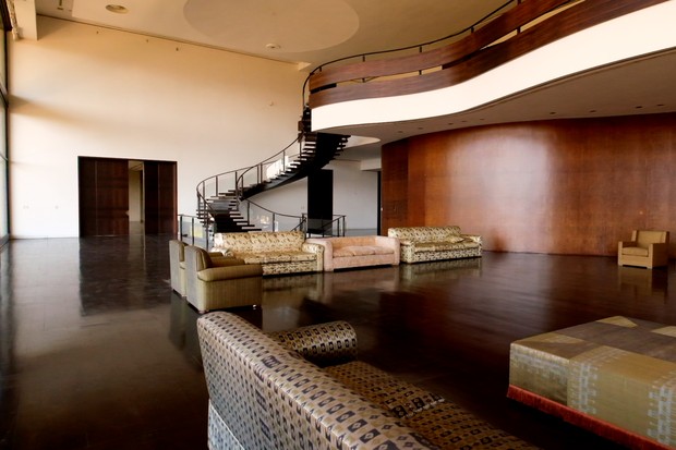 Pé-Direito Duplo: Vantagens e Desafios de uma Estrutura Grandiosa