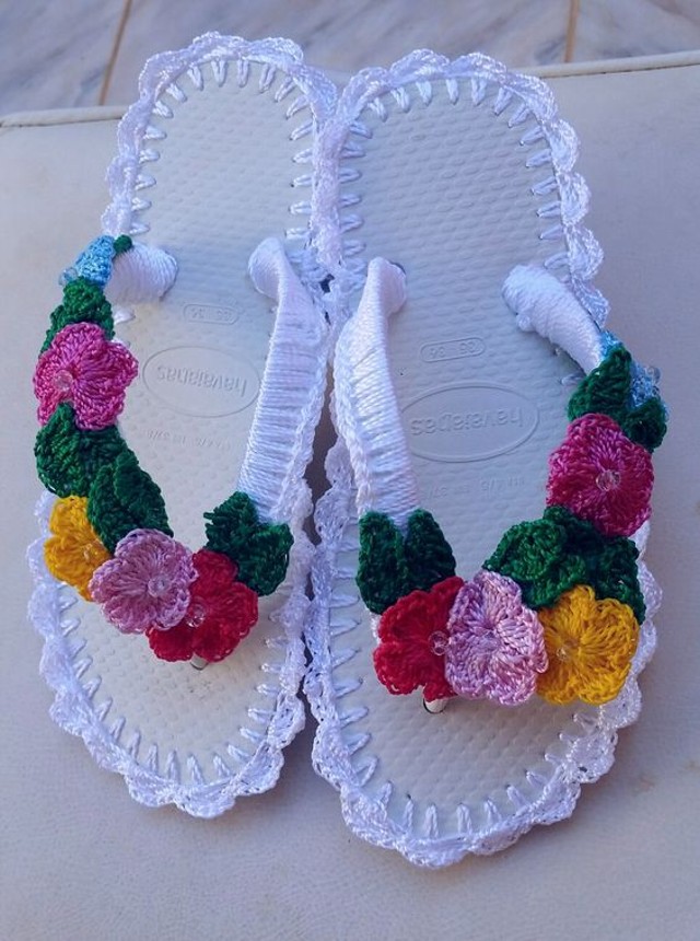 Materiais Essenciais para Customizar suas Havaianas com Crochê