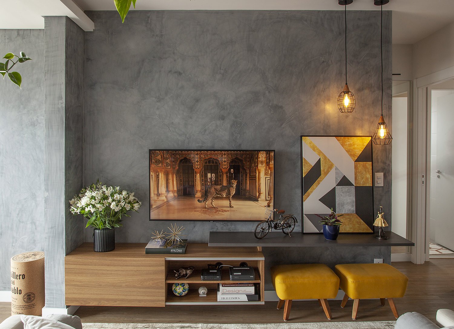 5 ideias de títulos:
1. Cimento Queimado Diamantado: O Guia Completo para um Acabamento Sofisticado
2. Transforme Sua Casa: Aplicação e Vantagens do Cimento Queimado Diamantado
3. Diamantado vs. Rústico: Qual Cimento Queimado Escolher para Seu Projeto?
4. Dicas Essenciais para Aplicar Cimento Queimado Diamantado Perfeitamente
5. Cimento Queimado Diamantado: Cores e Quantidades Ideais para Cada Ambiente