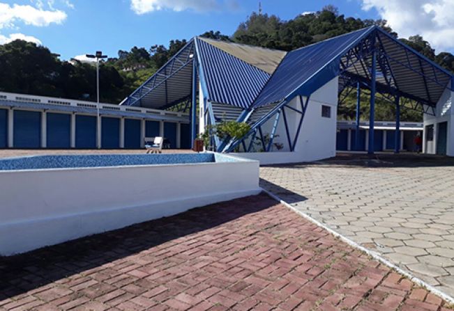 Transforme seu hobby em lucro: Capacitação profissional para artesãos