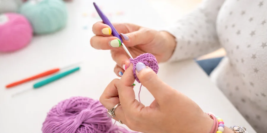 Transformando Fios Antigos: Ideias Criativas para Reuso