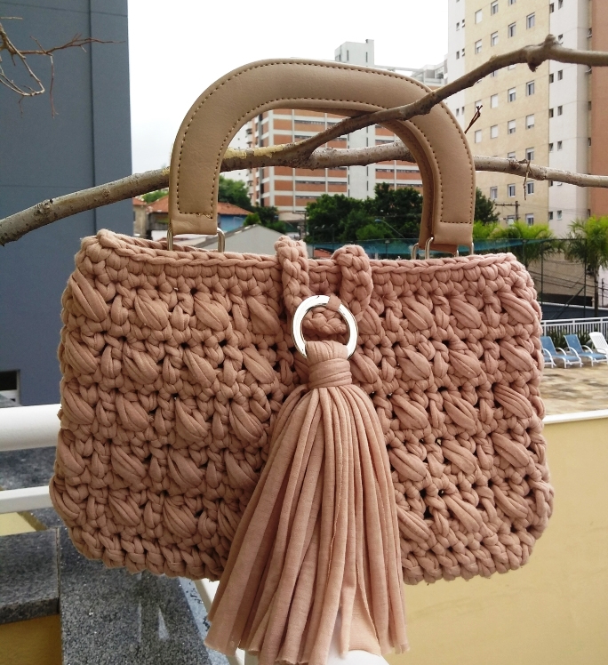 Acessórios Essenciais para Bolsas de Crochê: Onde Comprar e Como Usar