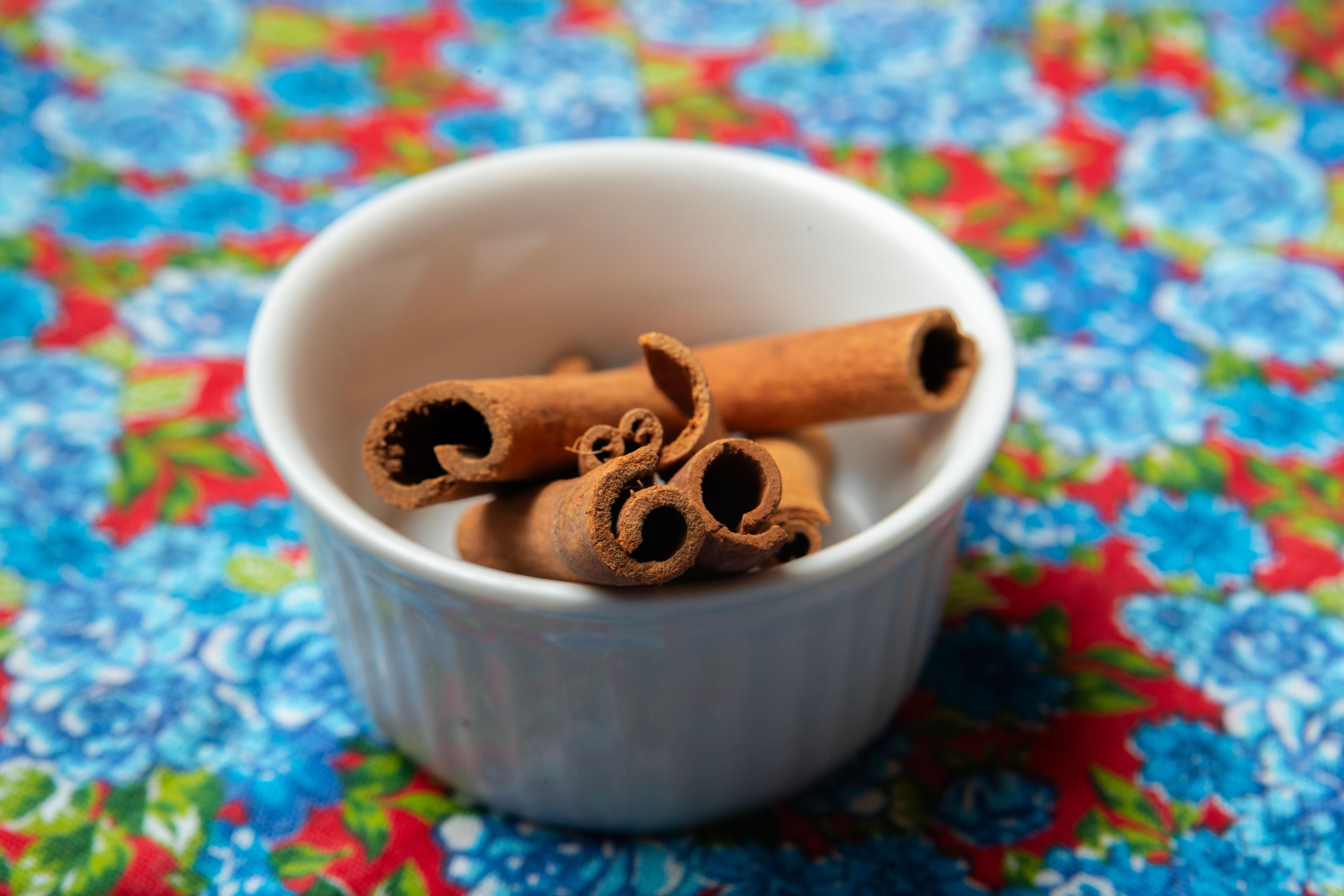 Os 5 Principais Benefícios do Chá de Canela para a Saúde