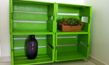 como fazer estante de caixotes