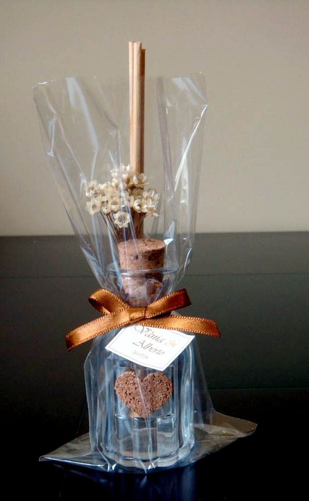 Velas Aromáticas DIY: O Passo a Passo para Lembrancinhas Inesquecíveis