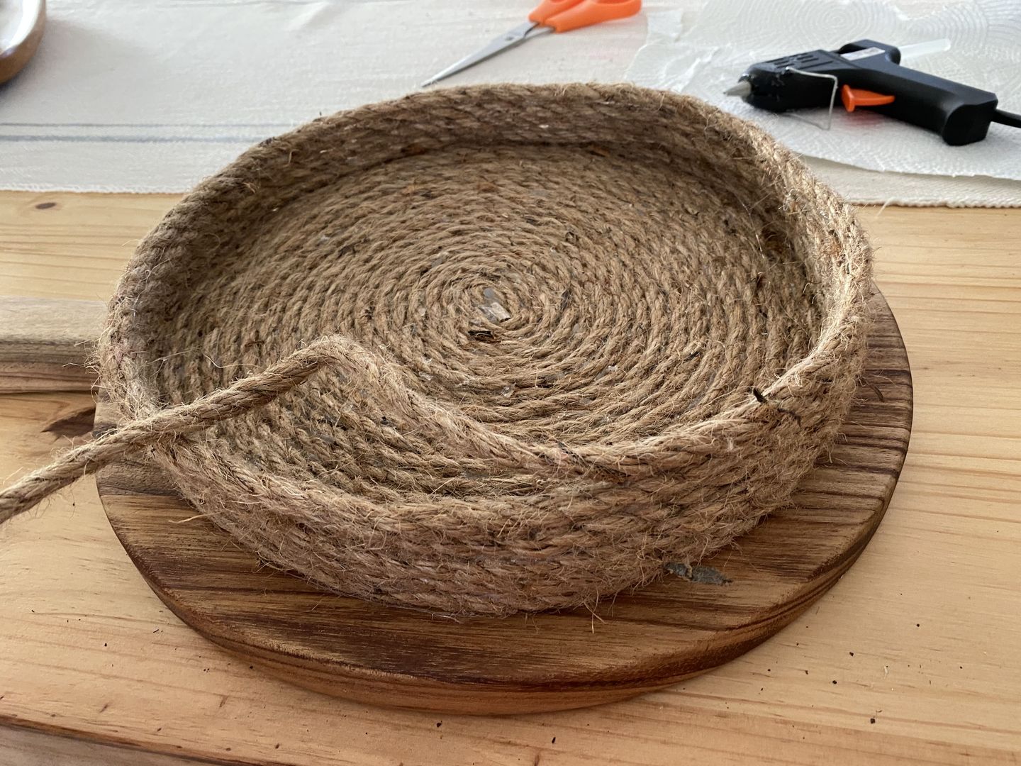 Como Fazer Alças Resistentes para Cestos de Tecido e Corda