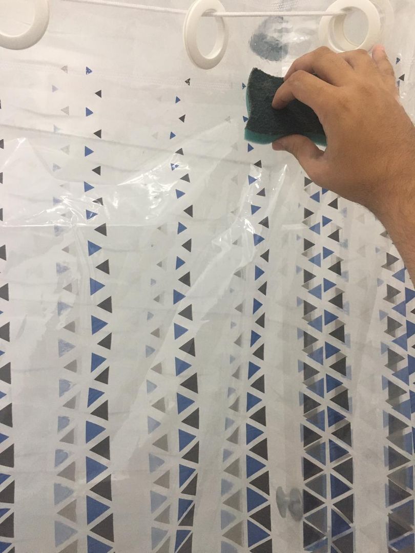 5 ideias de títulos:
1. Guia Completo: Como Limpar e Conservar sua Cortina de Banheiro
2. Adeus Mofo e Bolor: Métodos Eficazes para Limpar Cortinas de Banheiro
3. Cortina de Banheiro Impecável: Dicas de Limpeza para Plástico e Tecido
4. Manutenção Preventiva: Como Evitar o Acúmulo de Sujeira e Mofo na Cortina do Banheiro
5. Limpeza Rápida e Segura: Soluções Caseiras para Deixar sua Cortina de Banheiro Como Nova