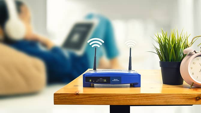 5 ideias de títulos:
1. Guia Completo: Proteja seu Roteador Wi-Fi Contra Hackers
2. Segurança Wi-Fi Essencial: Dicas Práticas para Proteger sua Rede
3. Roteador Seguro: Como Configurar e Manter sua Rede Protegida
4. Evite Invasões: Os Protocolos de Segurança Wi-Fi que Você Precisa Conhecer
5. Dicas Extras para Blindar seu Wi-Fi: Ocultar SSID e Filtro MAC