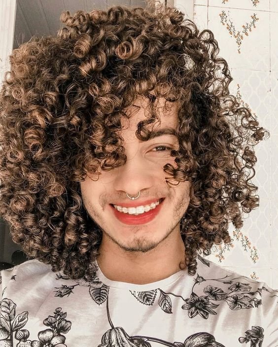 corte cabelo cacheado masculino degradê