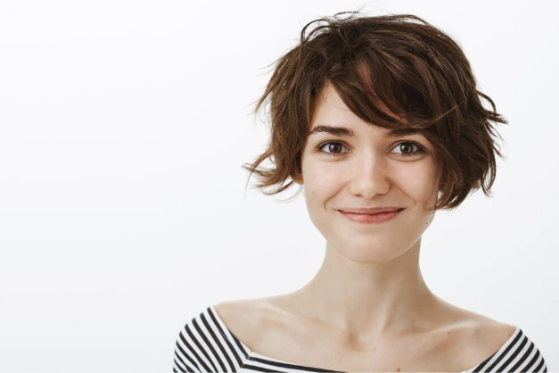 quanto custa um corte de cabelo curto em salões de luxo