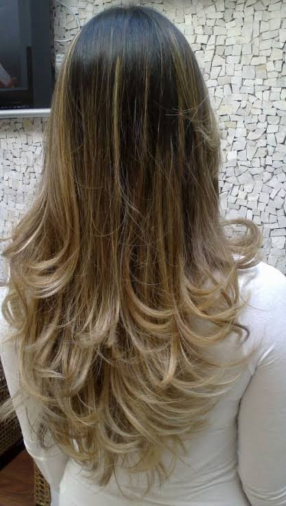 corte em v masculino