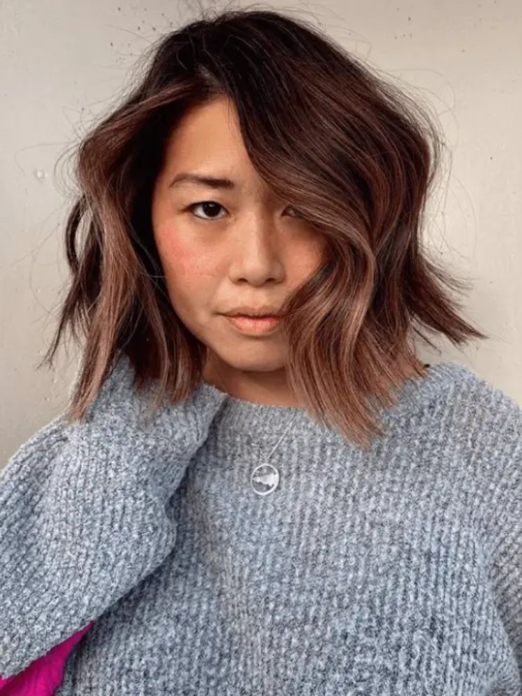 ideias de cortes curtos para rosto redondo com franja