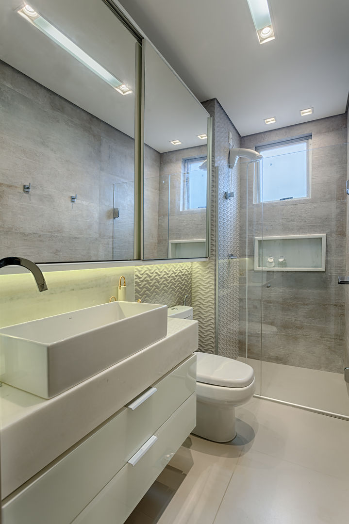 5 ideias para um banheiro cinza elegante
Como usar tons de cinza em banheiros pequenos
Tendências de cores para banheiros em 2026
Combinações de cores que valorizam o cinza no banheiro
Inspirações de banheiros industriais e modernos com cinza