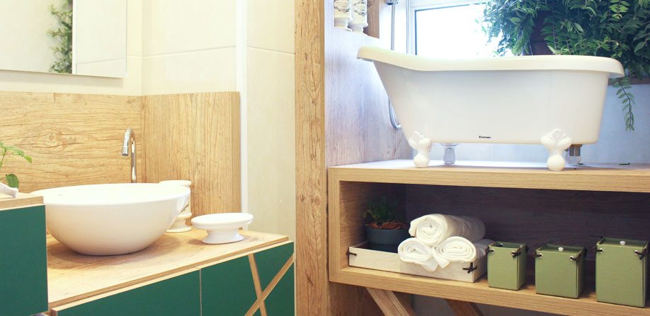 5 ideias de títulos:
1. Transformando o Banheiro do Bebê Menino: Guia Completo de Decoração e Funcionalidade.
2. Estilos e Temas que Encantam: Ideias Criativas para o Banheiro do seu Filho.
3. Organização Inteligente: Dicas Essenciais para Banheiros Infantis Pequenos.
4. Elementos Essenciais que Combinam Segurança e Diversão no Banheiro do Bebê.
5. Do Clássico ao Moderno: Escolhendo a Decoração Perfeita para o Banheiro Masculino Infantil.