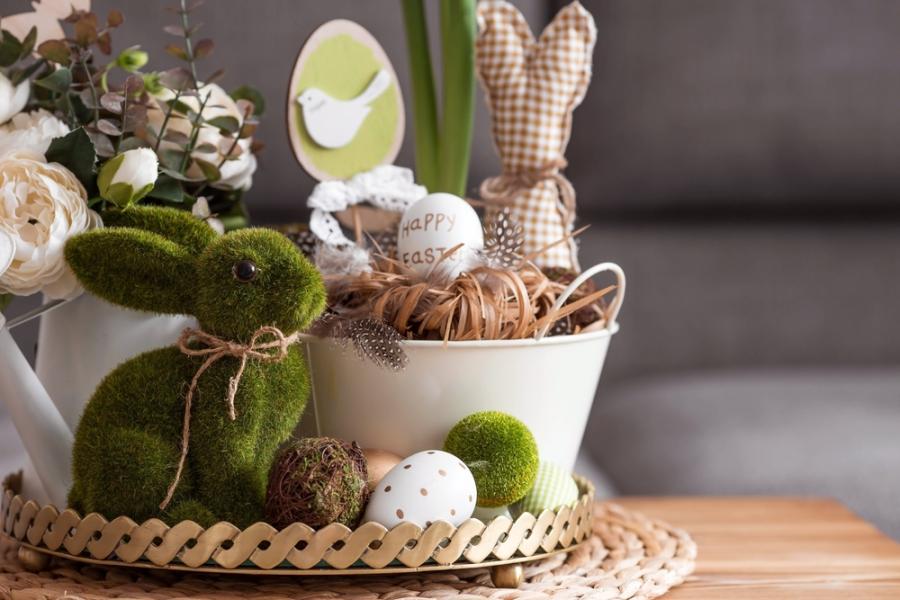 Guirlandas e Árvores de Páscoa: Ideias para Decorar a Entrada da Sua Casa