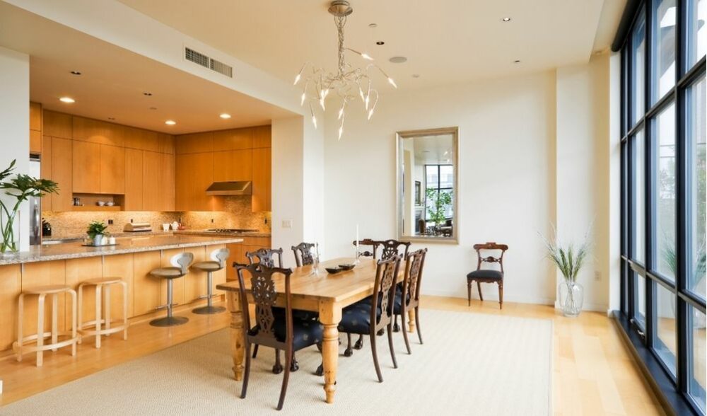 O Charme do Estilo Kitsch na Decoração de Ambientes Integrados