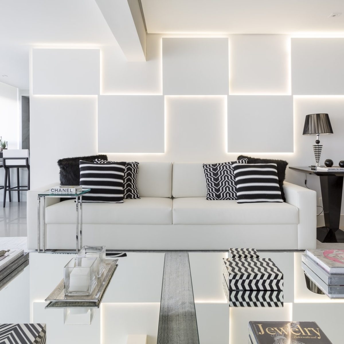 decoração de sala preto e branco