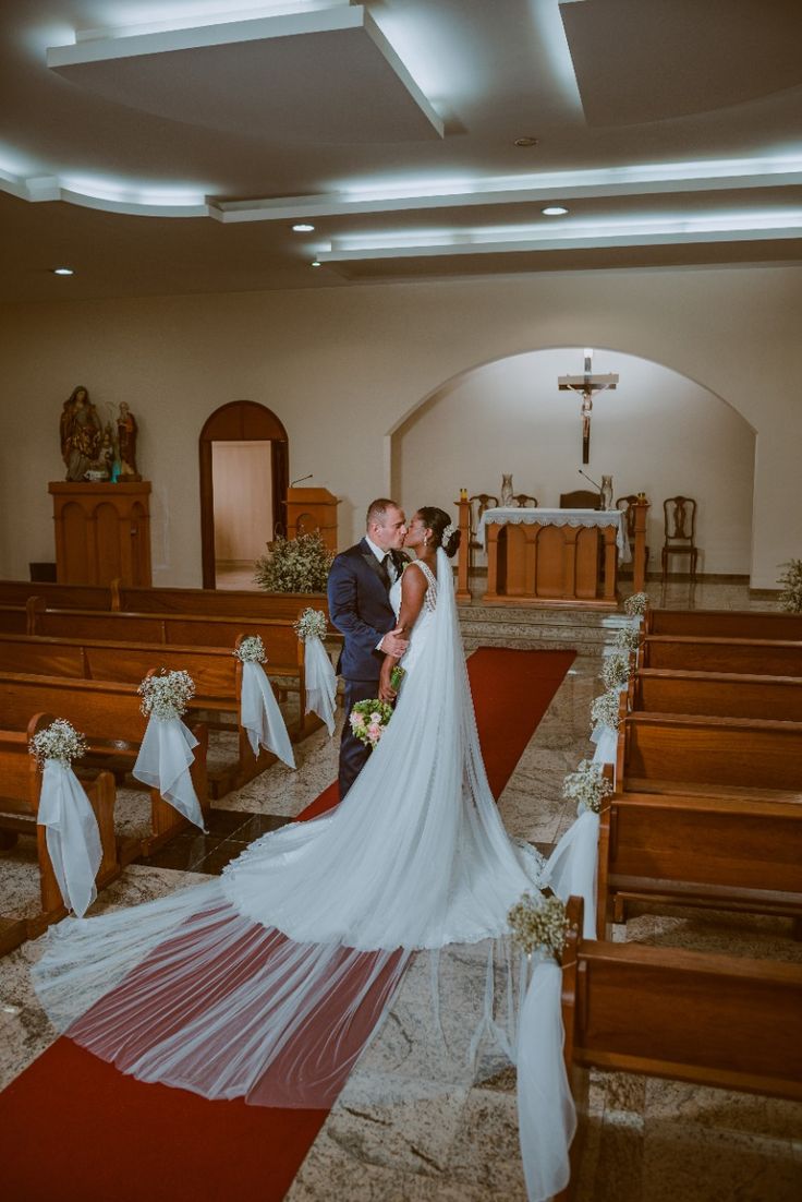Flores da Estação para Casamento: Guia Completo para Economizar