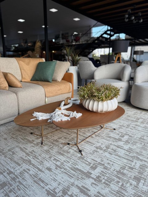 Como Aplicar a Regra de Três na Decoração da Mesa de Centro