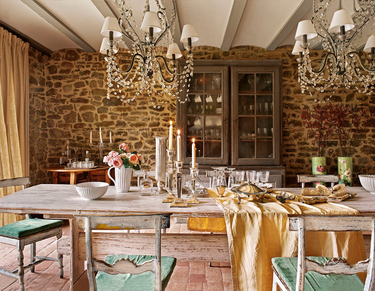 Rustic Vogue: A Tendência que Une o Antigo e o Contemporâneo