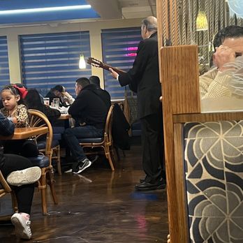 DIY: Painéis e Efeitos Galáxia para sua Festa Azul